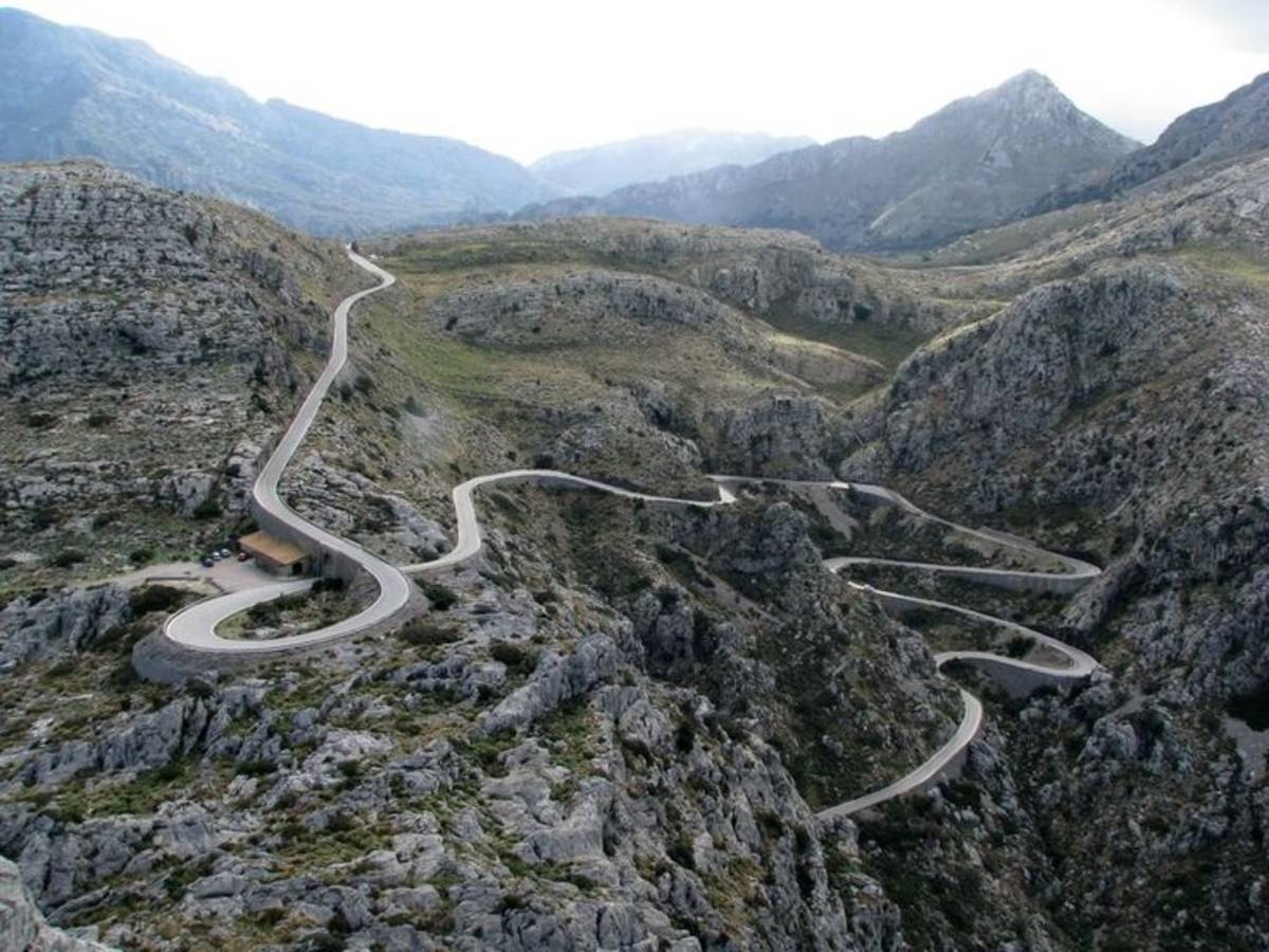 Coll dels Reis_vanuit Sa Calobra.jpg Coll dels Reis_vanuit Sa Calobra.jpg